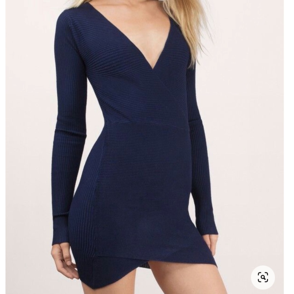 Tobi Joleen Rib Dress in Navy